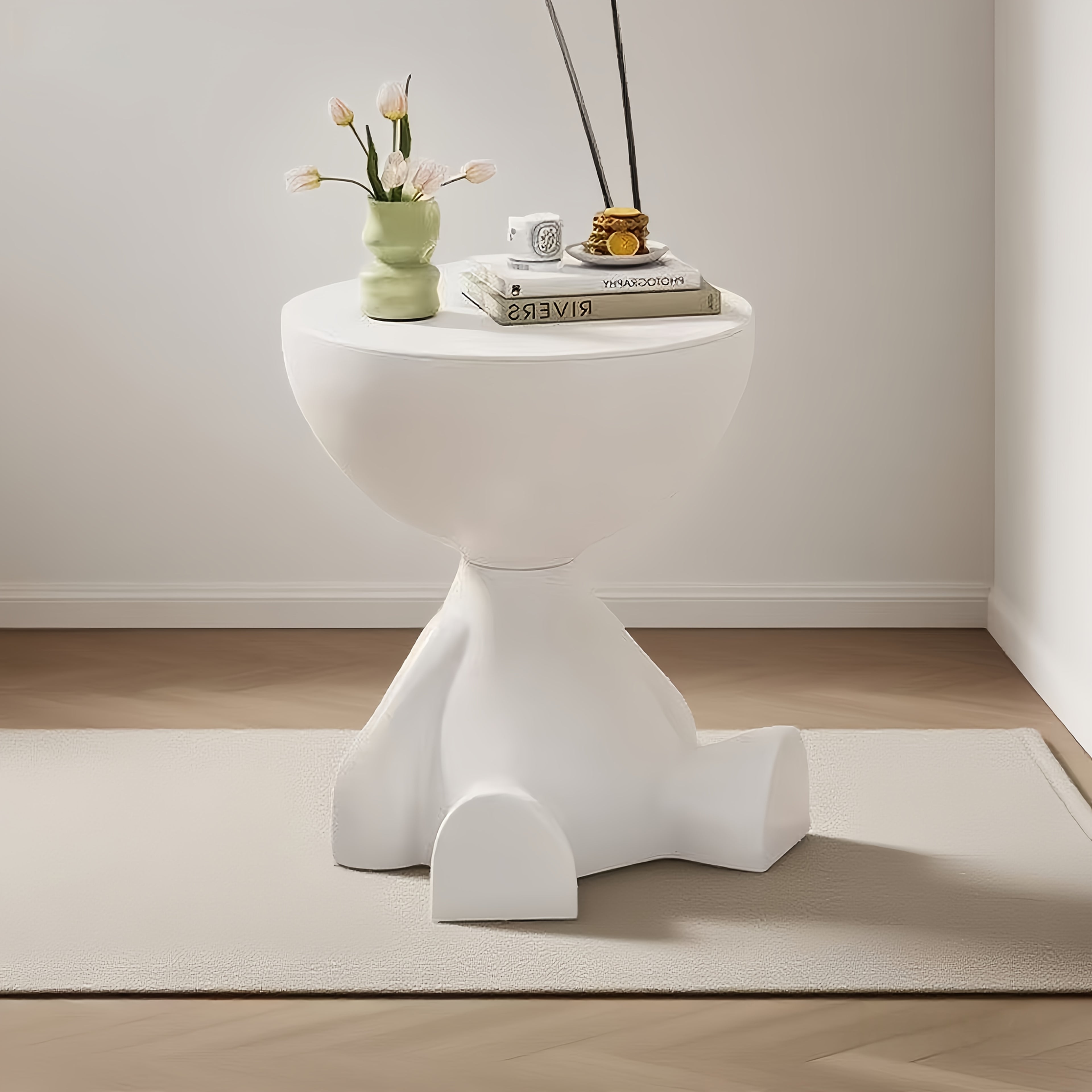 Creative Bear Side Table Large-Capacity Bear-Shaped Side Table