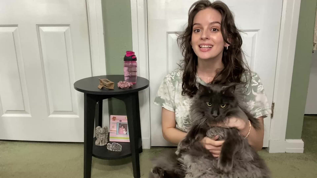 Pet-Friendly Modern Round End Table with Storage Shelf - Space-Saving Nightstand with Lower Open Shelf